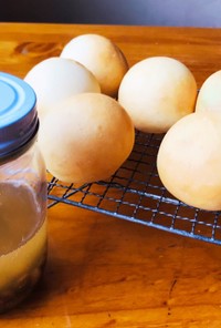 自家製天然酵母で基本のふわふわ丸パン