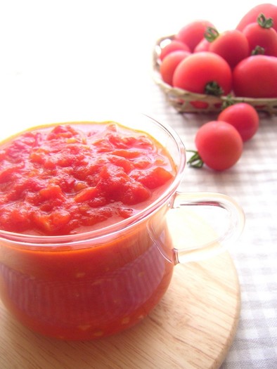 完熟トマトで♪基本のトマトソースの写真