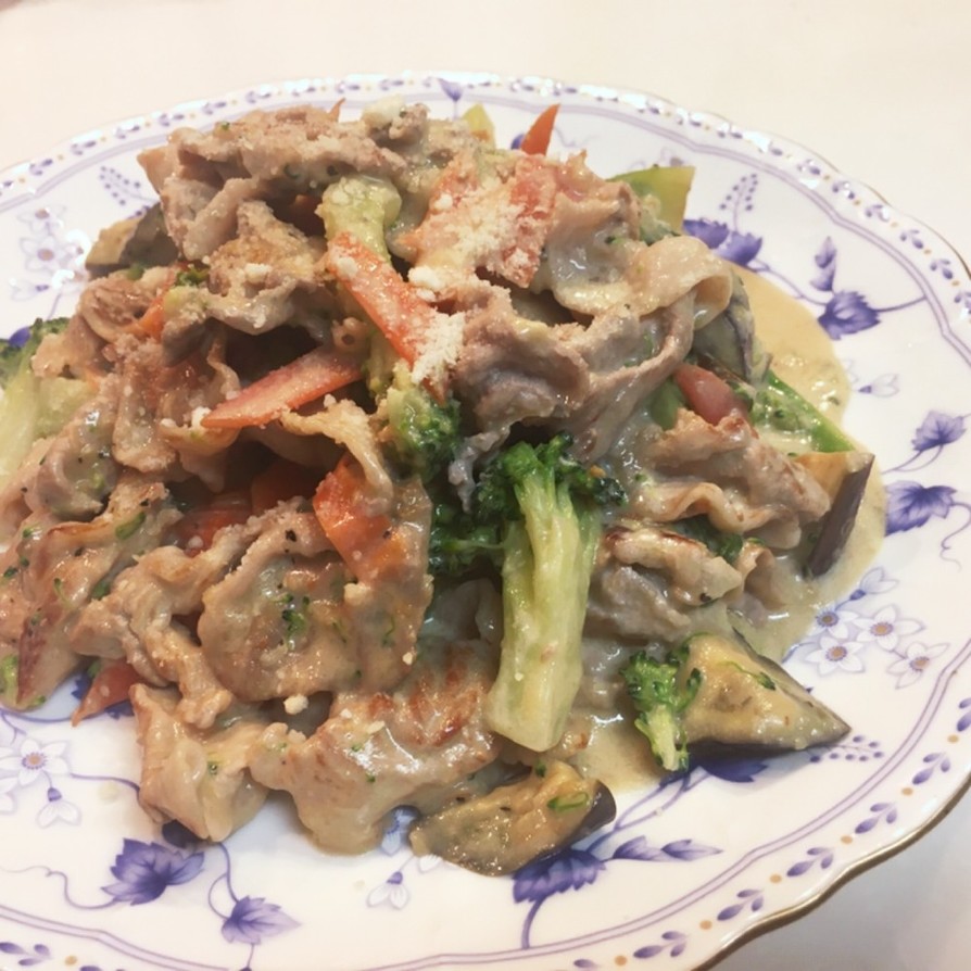 豚肉と野菜の味噌クリーム煮の画像