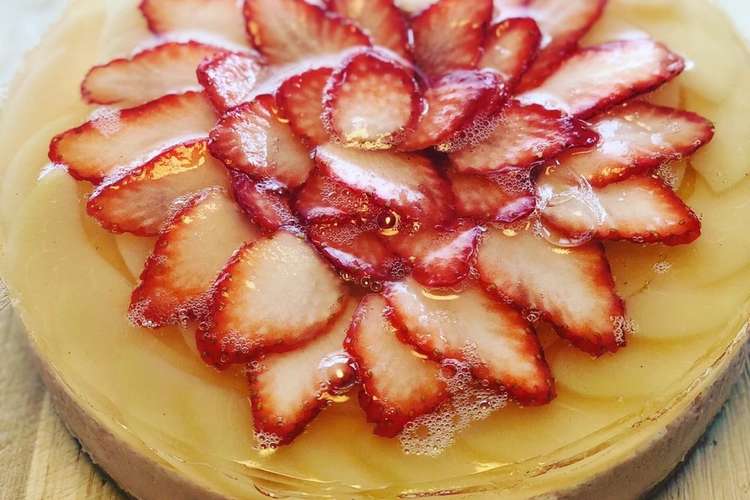 白桃とイチゴのレアチーズケーキ レシピ 作り方 By Fujico クックパッド