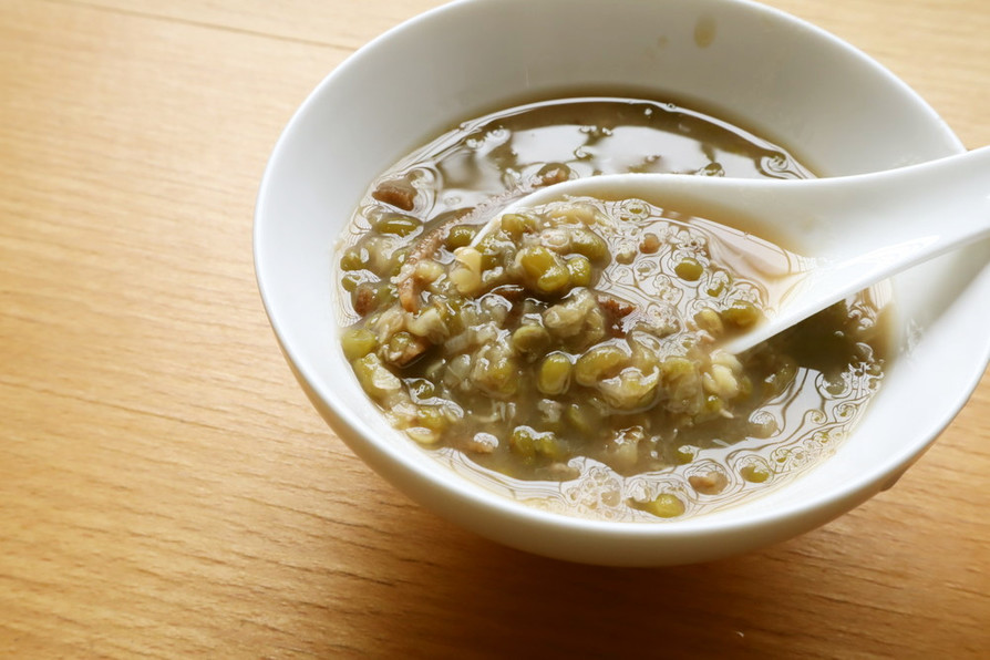 【薬膳中華デザート】夏の陳皮緑豆砂スープの画像