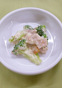 ブロッコリーの白和え【保育園の給食】