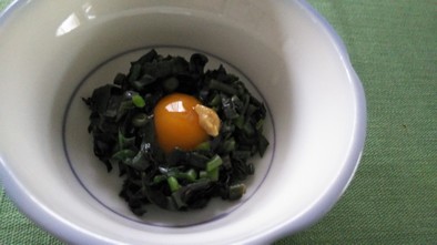 キンジソウのうずら卵のせの写真