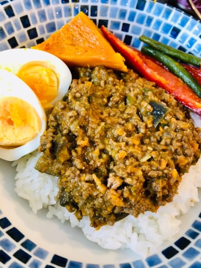 茄子入りキーマカレー♫取り分け幼児食の写真