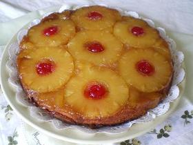 パイナップルアップサイドダウンカップケーキのレシピ