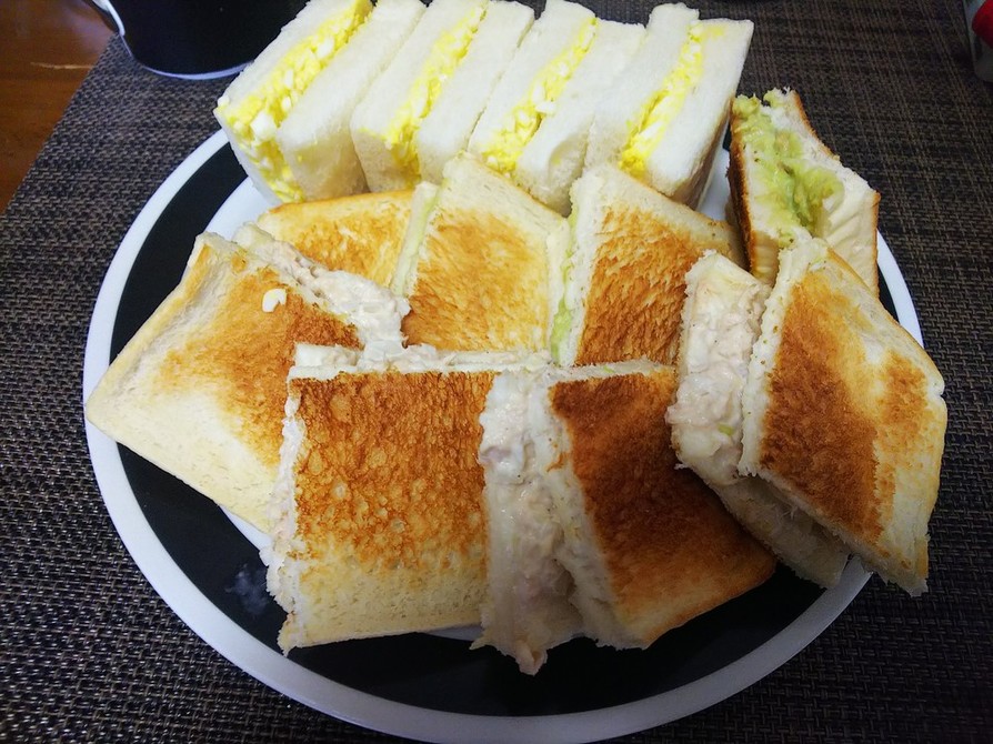 簡単美味・サンドイッチ三種の画像