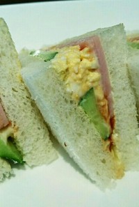カフェ風☆ハムきゅうり玉子のサンドイッチ