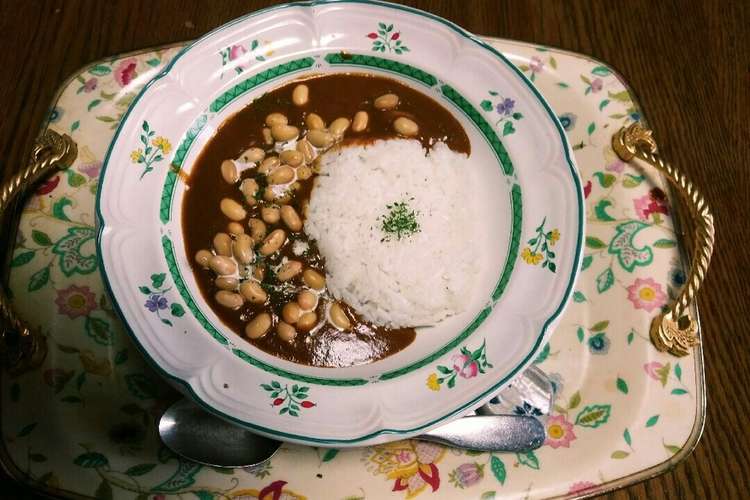 レトルトカレーに大豆on Q レシピ 作り方 By フラダンス17 クックパッド 簡単おいしいみんなのレシピが352万品
