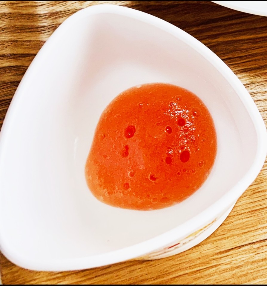 離乳食初期〜トマトペーストの画像