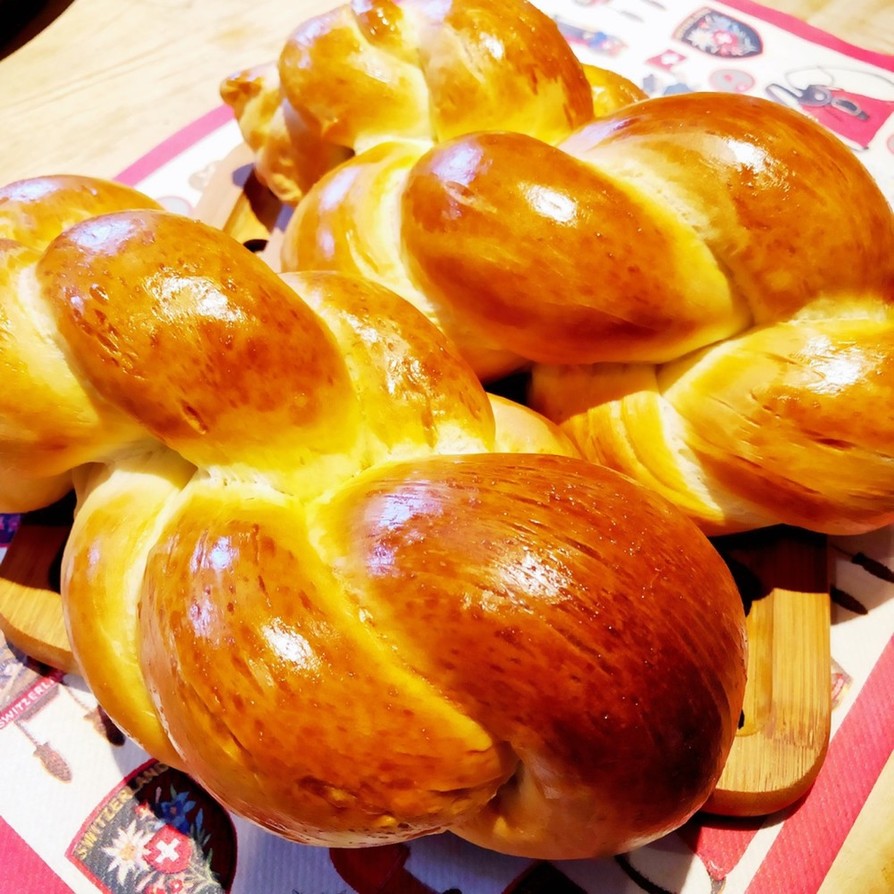 網パン　ツォプフ　ドイツパン　スイスパンの画像