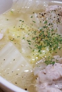 肉団子と白菜のコンソメスープ☆