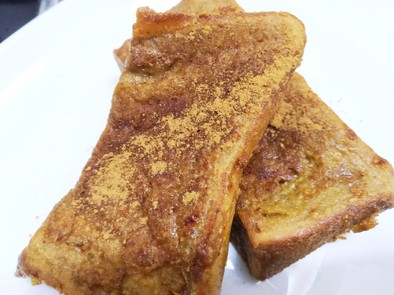 厚切りパンでカフェオレ風フレンチトーストの写真