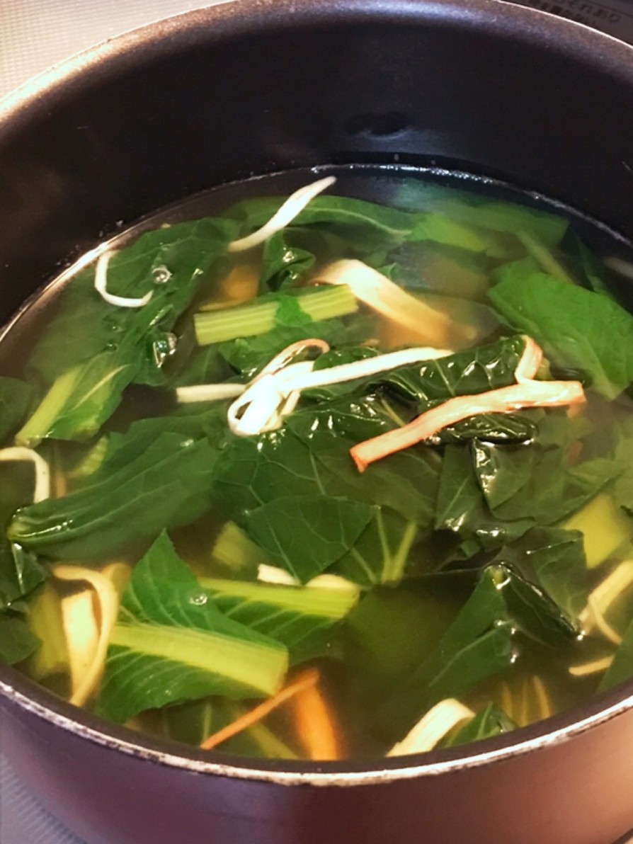 小松菜とカニカマのスープの画像
