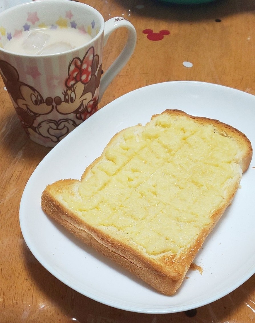 メロンパン風の食パンの画像