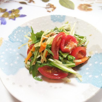 簡単！水菜の炒め物 サラダ風の写真