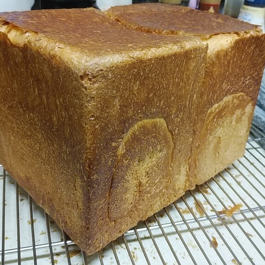 【備忘録】HB１斤用で1.5斤の角食パンの画像
