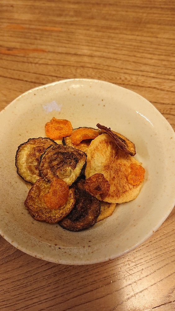 エアフライヤー パルメザン ズッキーニ チップスのレシピ