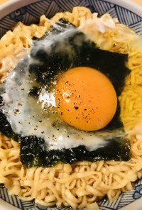 アレンジ★味つけ海苔＆卵・チキンラーメン