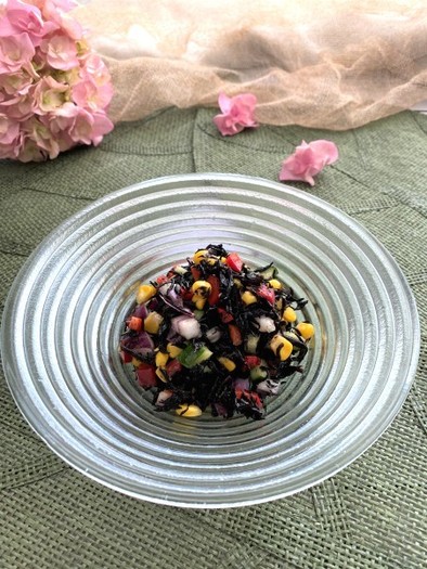 ヒジキのカラフルサラダ　ハニーレモン風味の写真