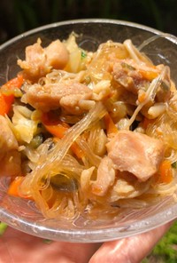 スープの素で簡単に！チゲ風春雨野菜炒め！