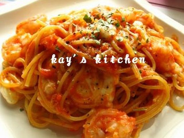 エビとモッツァレラのトマトパスタ レシピ 作り方 By けい クックパッド 簡単おいしいみんなのレシピが355万品