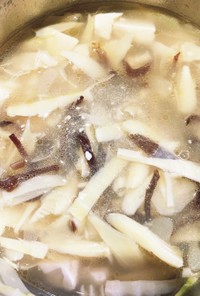 古参竹の中華風スープ