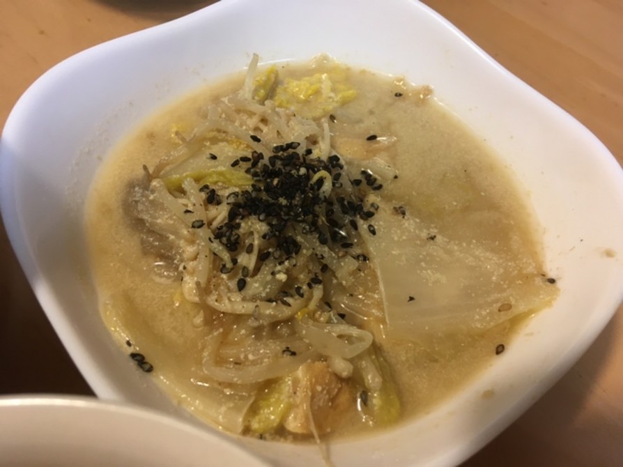 胡麻味噌豆乳スープの画像