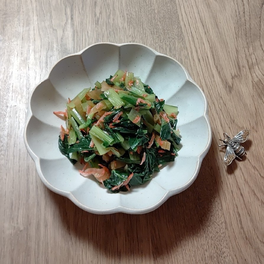 小松菜と搾菜・桜海老の和え物の画像