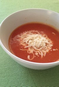 とろ～りチーズのトマトスープ☆トルコ