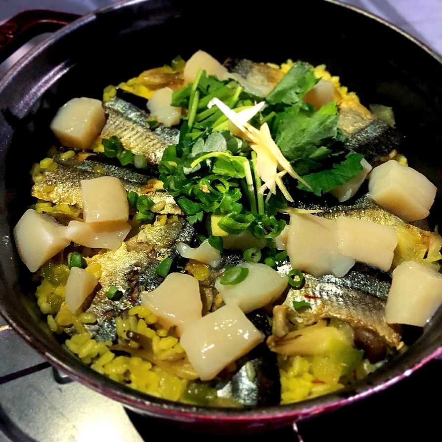 秋刀魚のパエリア風炊き込みご飯の画像