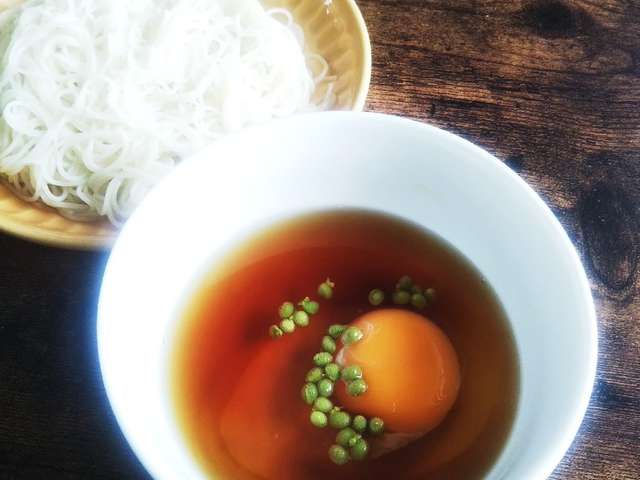 山椒好きさんに 素麺には生卵と実山椒 レシピ 作り方 By Vivi