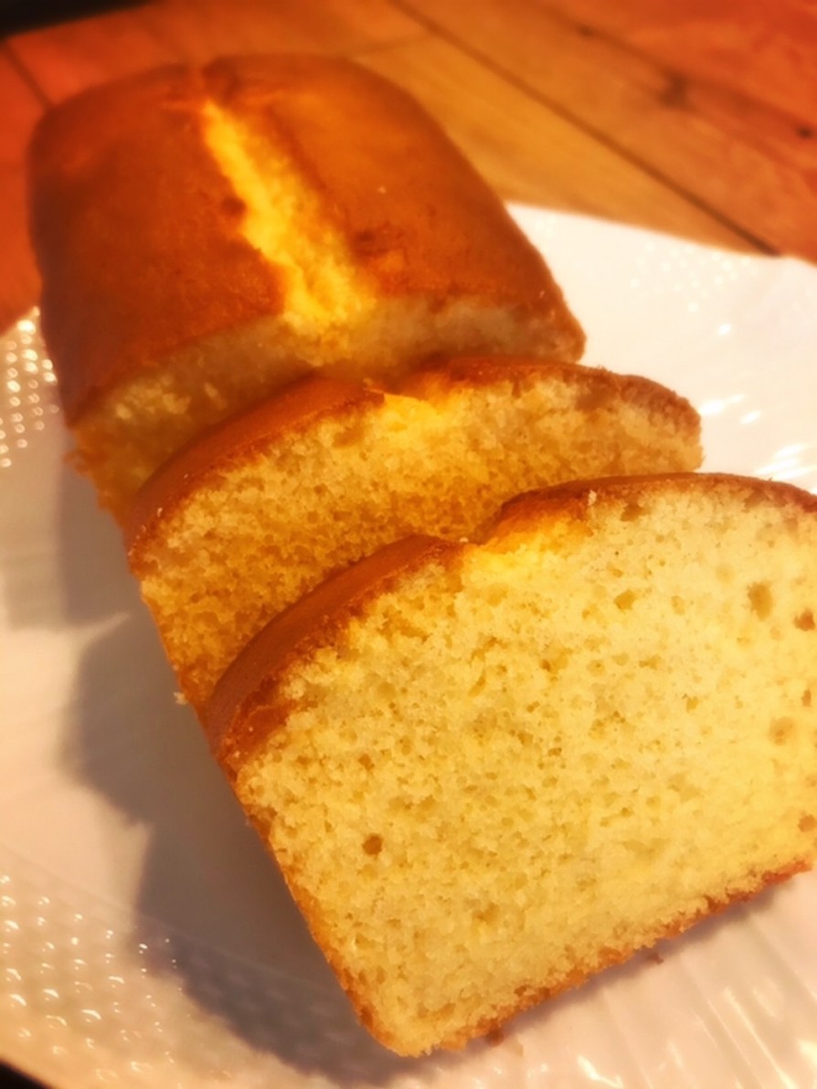 バターなし☆練乳レモンパウンドケーキの画像