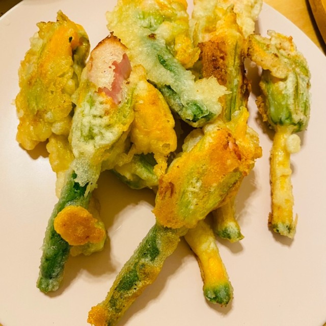 ズッキーニ 花のフリット チーズ Qc レシピ 作り方 By ともぞーきっちん クックパッド 簡単おいしいみんなのレシピが360万品