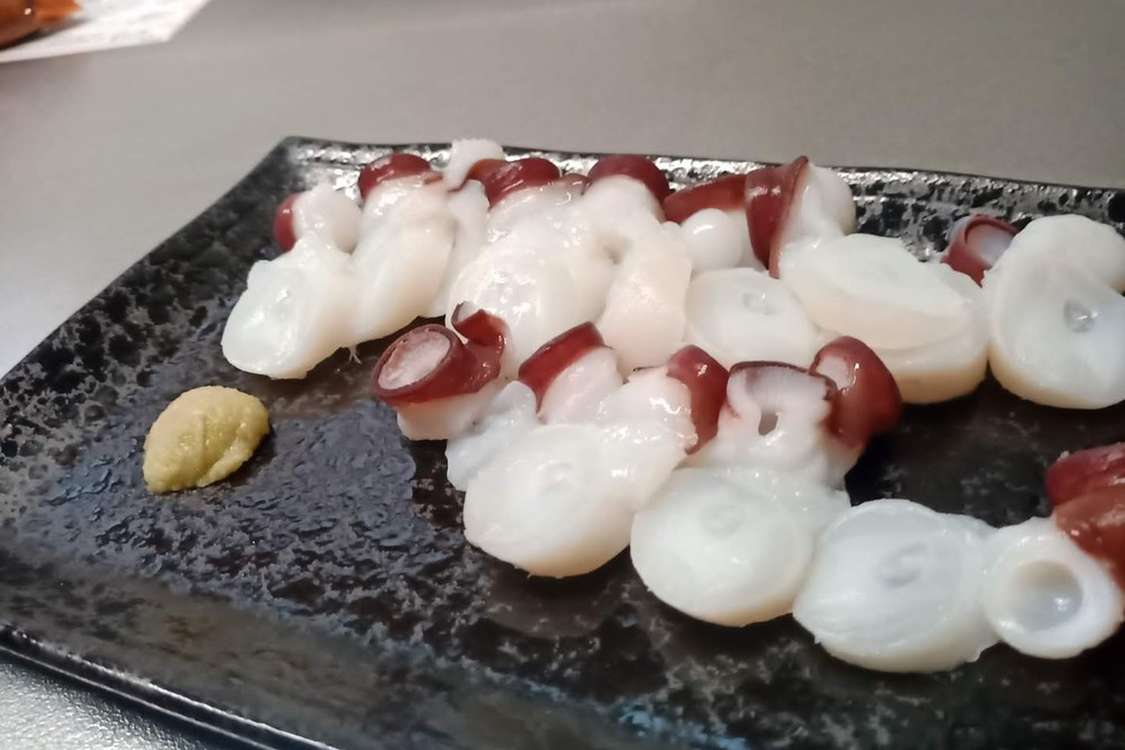 活きた水ダコのお刺身と 下処理と皮むきと レシピ 作り方 By さくるど クックパッド 簡単おいしいみんなのレシピが378万品