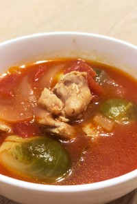 鶏肉とミニキャベツのトマトスープ