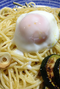 ズッキーニと卵のペペロンチーノ