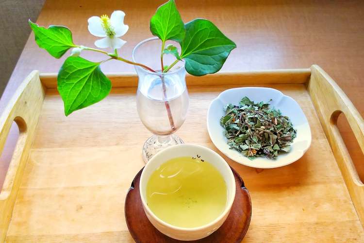 どくだみ茶 十薬 レシピ 作り方 By ケコハル クックパッド 簡単おいしいみんなのレシピが361万品