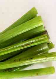 みんなが作ってる つわぶき あく抜きのレシピ クックパッド 簡単おいしいみんなのレシピが367万品