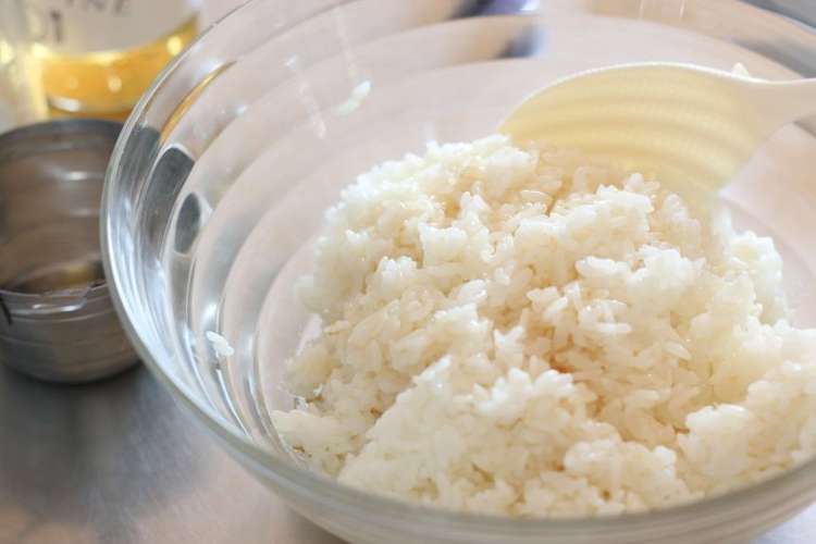 ミツカンかんたん酢で簡単すし飯 レシピ 作り方 By オレの夜食 食堂 クックパッド 簡単おいしいみんなのレシピが355万品