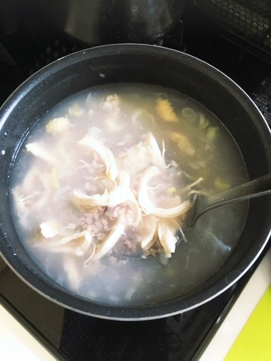 鶏胸肉の参鶏湯風スープの写真