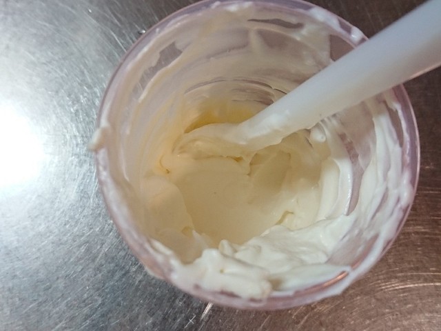 バーミックスで簡単生クリーム泡立て レシピ 作り方 By マドレーヌ夫人3 クックパッド 簡単おいしいみんなのレシピが355万品