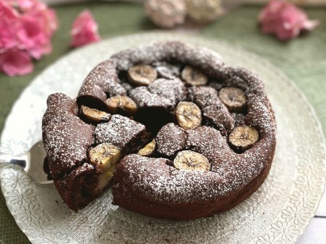 スフレみたいなチョコバナナケーキ レシピ 作り方 By Yukotr クックパッド 簡単おいしいみんなのレシピが349万品 スフレみたいなチョコバナナケーキ レシピ 作り方 By Yukotr クックパッド 簡単おいしいみんなのレシピが349万品