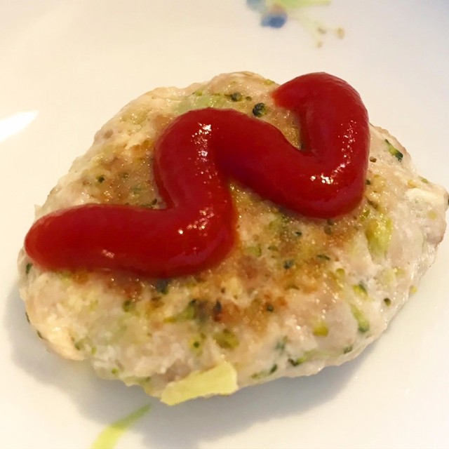 離乳食後期 アジと野菜の豆腐ハンバーグ レシピ 作り方 By Ssかあさん クックパッド 簡単おいしいみんなのレシピが376万品