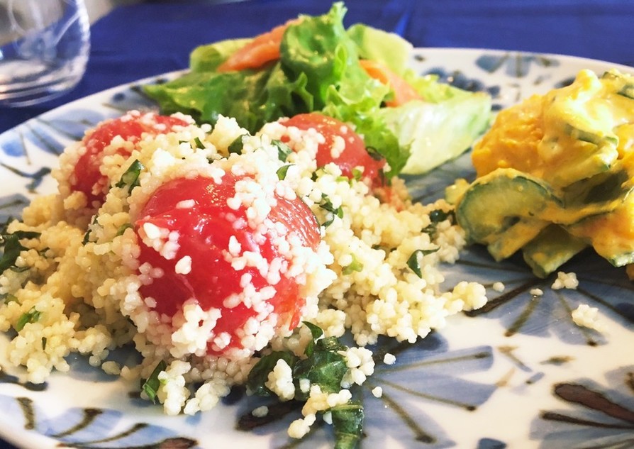 イースターラムとクスクスのサラダ レシピ