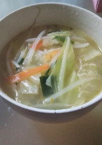 インスタント麺+野菜