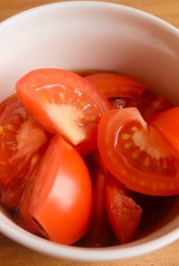 トマトのめんつゆマリネ