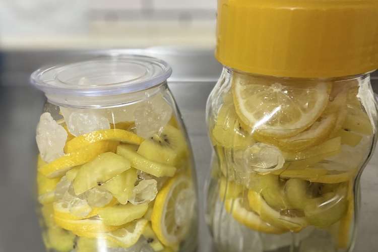 キウイとレモンのフルーツシロップ レシピ 作り方 By Ysjar クックパッド 簡単おいしいみんなのレシピが358万品