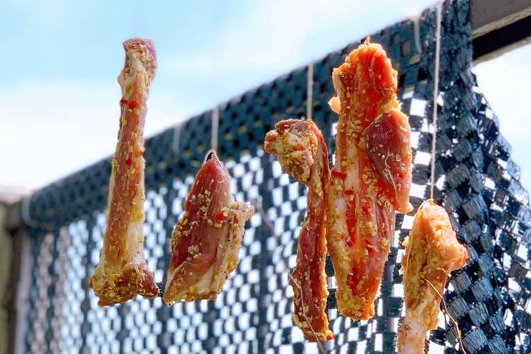 ベトナム一日干し豚肉 レシピ 作り方 By Trangmapy クックパッド 簡単おいしいみんなのレシピが349万品