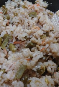 カニカマ炒飯(簡単)いんげん豆