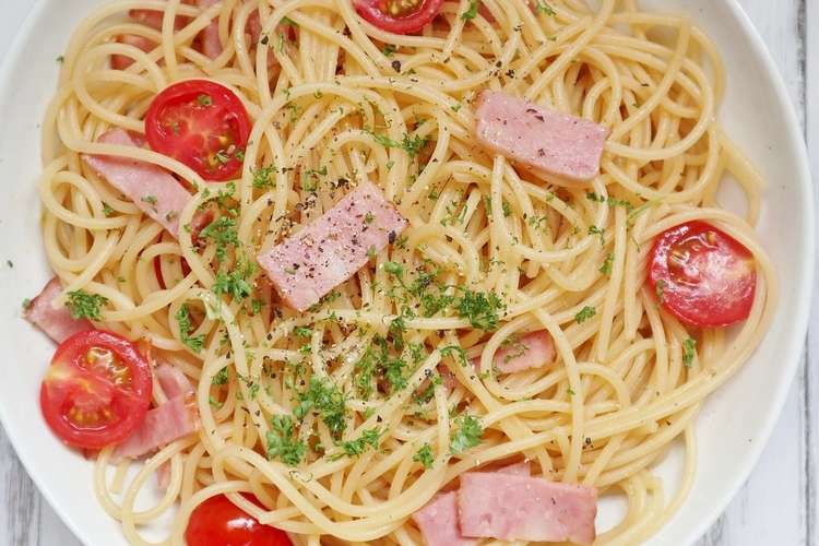 ランチに ベーコンとトマトの和風パスタ レシピ 作り方 By すいーつだんし クックパッド 簡単おいしいみんなのレシピが366万品